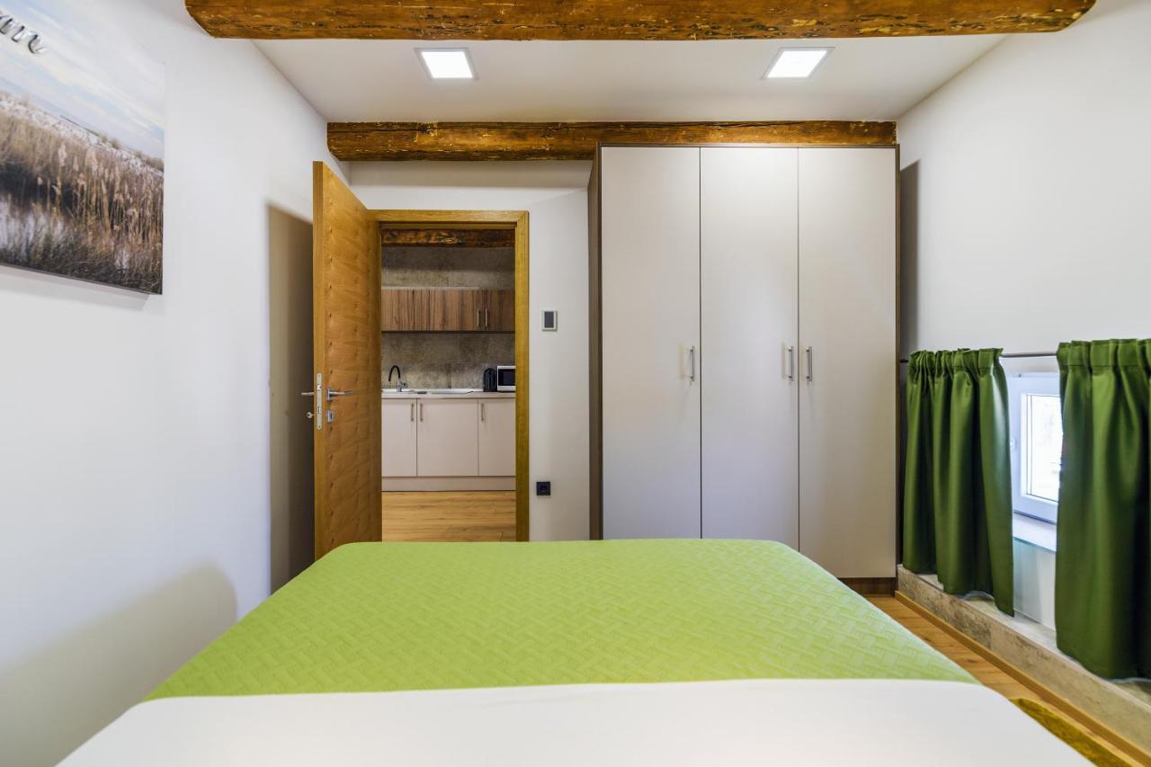 Urban Apartments With Sauna 扎达尔 外观 照片